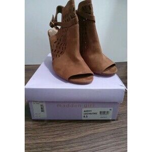 madden girl Addy suede brown chevron cutout peep toe block heel Bootie Size 9.5